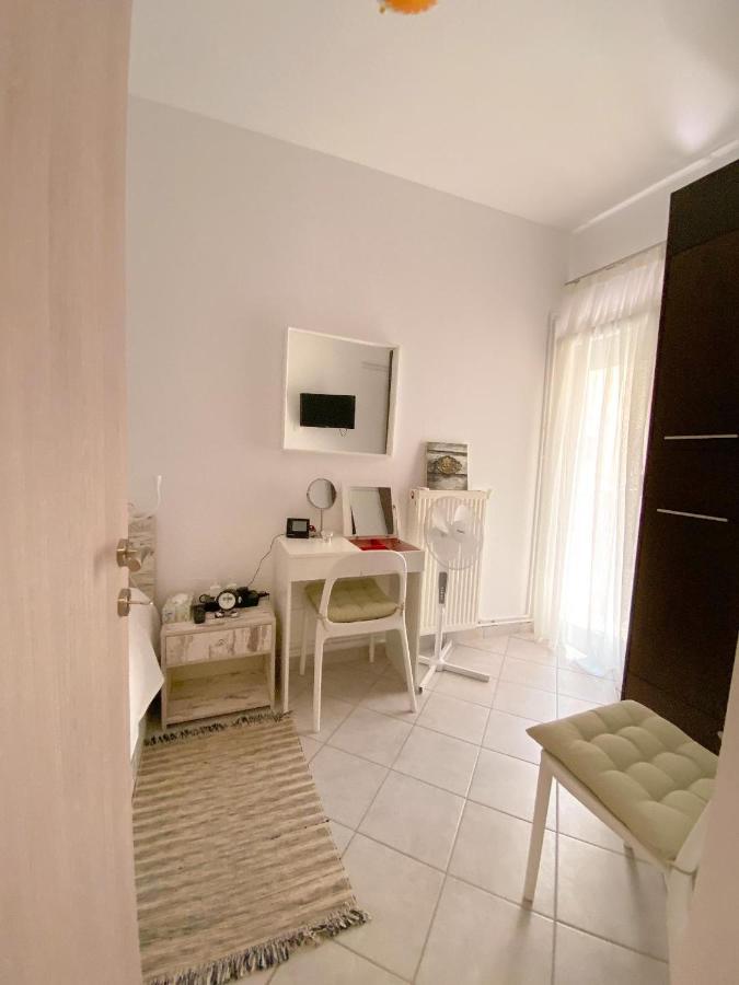 A Wonderful Apartment In Front Of The Sea! Peraía Exterior foto